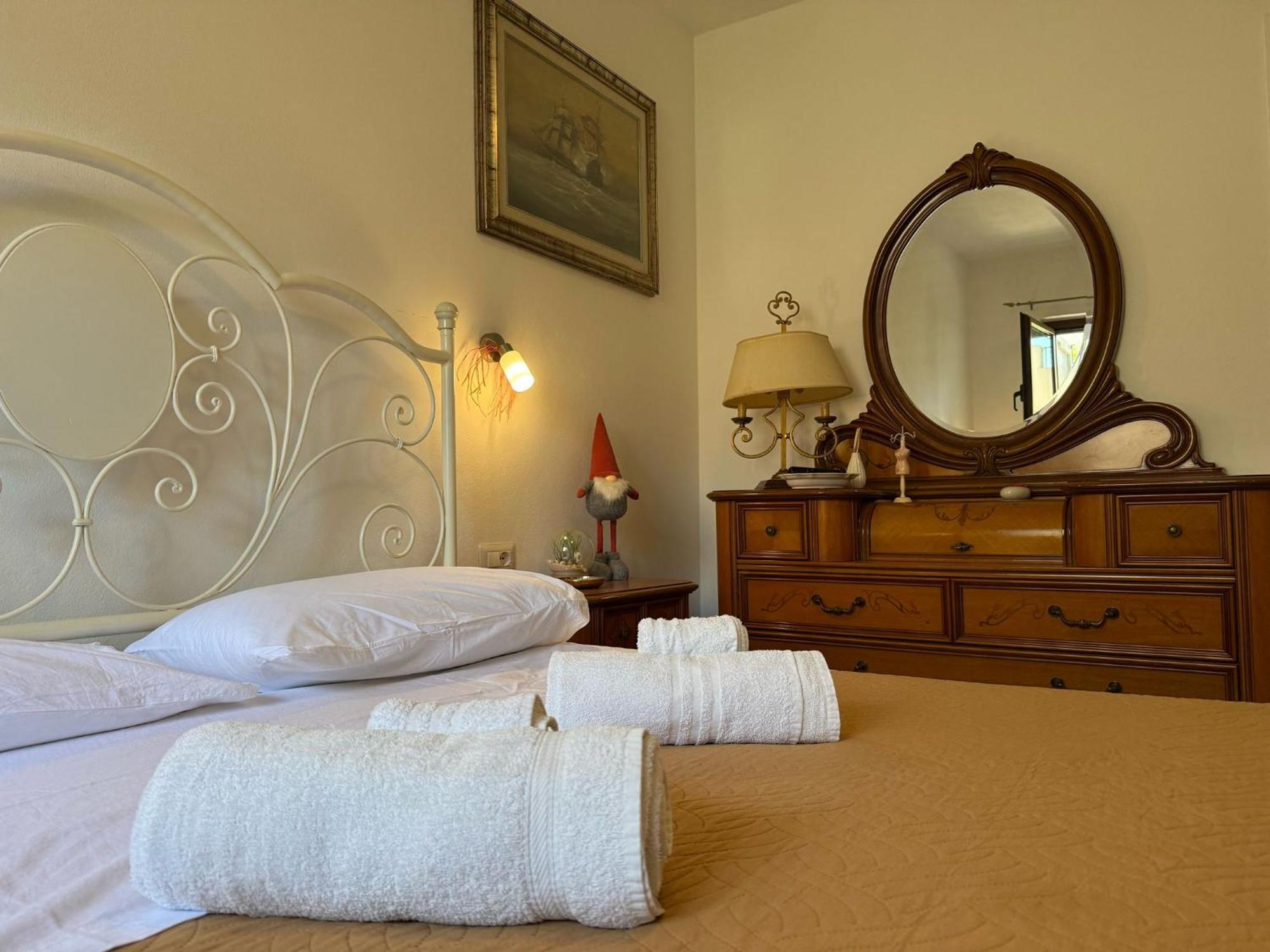 The Refuge Apartment ปอร์โตตอร์เรส ภายนอก รูปภาพ